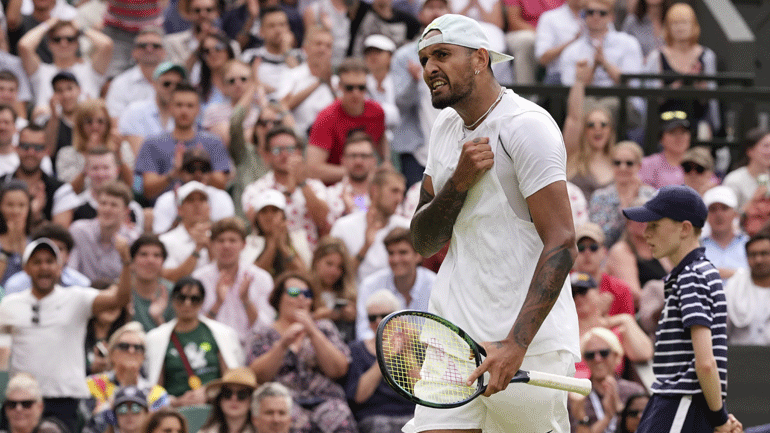 Γουίμπλεντον: Στους «8» ο τραυματίας Κύργιος, 3-2 τον Νακασίμα