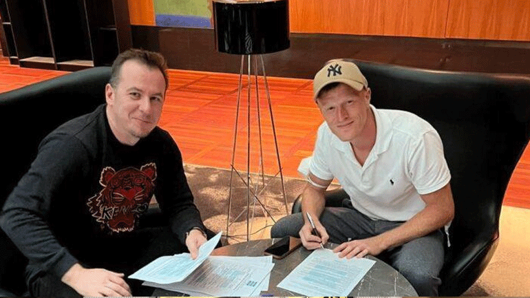 ΑΕΚ: Στην Αθήνα ο Γιόνσον