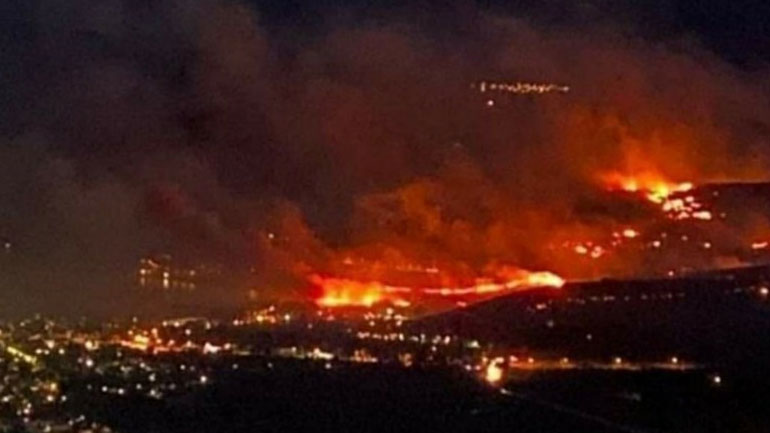 Σε εξέλιξη η φωτιά στο Κρανίδι Αργολίδας – Εκκενώθηκε ξενοδοχείο