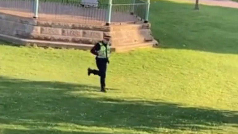 Ένας αστυνομικός σε αδιέξοδο