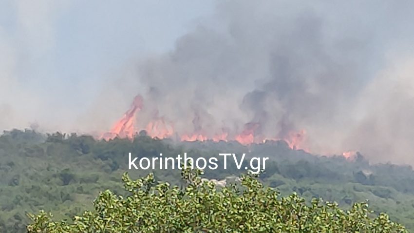 Επεκτάθηκε η φωτιά στον Άγιο Ιωάννη Κορινθίας