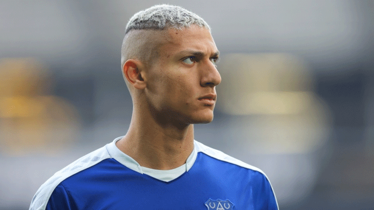 Αγγλία: Μία αγωνιστική στον Ριτσάρλισον για τη φωτοβολίδα