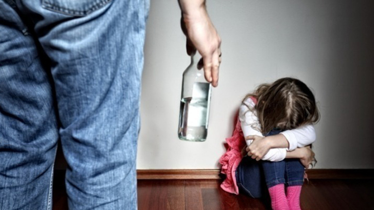 Δίκη ντράμερ για σεξουαλική κακοποίηση εξάχρονης: Κατέθεσαν ο πατέρας της και η ψυχολόγος της Αστυνομίας