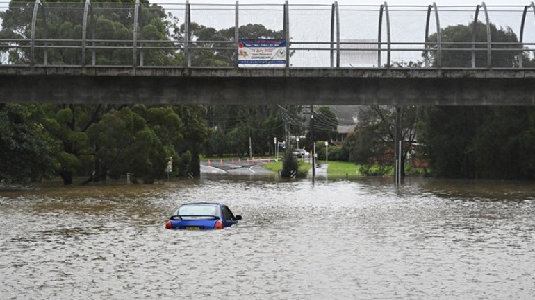 Αυστραλία: Χιλιάδες κάτοικοι του Σίδνεϊ εγκατέλειψαν τα σπίτια τους λόγω των πλημμυρών