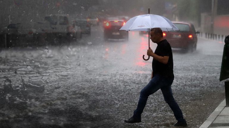Έρχεται διήμερο με καταιγίδες και πτώση θερμοκρασίας