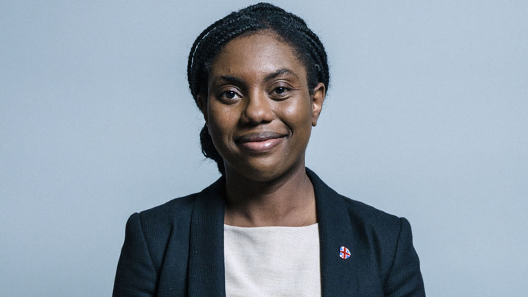 Βρετανία: Η Κέμι Μπέιντενοχ στην κούρσα για τη διαδοχή του Μπόρις Τζόνσον