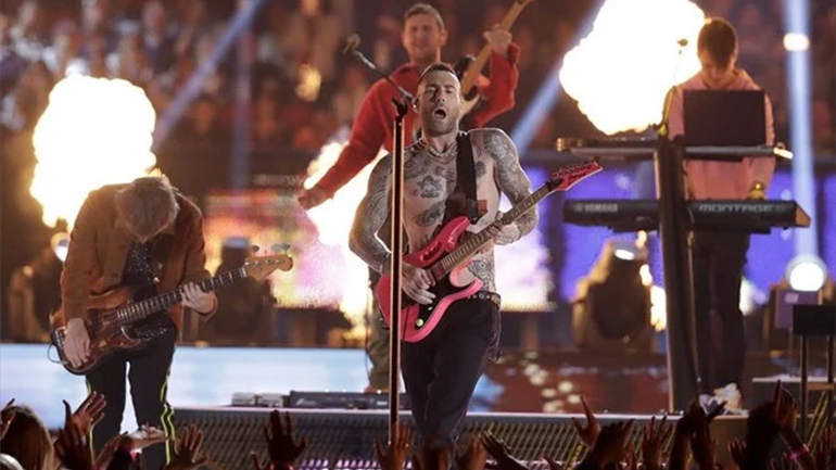 Αφίσα των Maroon 5 προκαλεί διαμάχη στη Νότια Κορέα