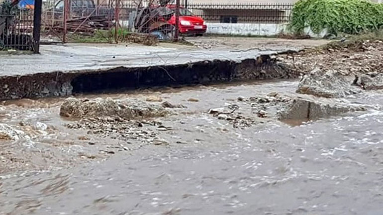 Θάσος: Σοβαρά προβλήματα στο νησί από την κακοκαιρία