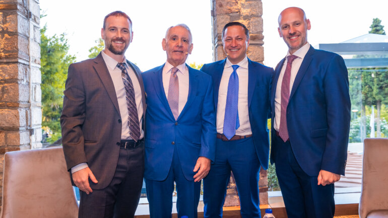 ΦΑΡΜΑΣΕΡΒ-ΛΙΛΛΥ: 25  Χρόνια Κλινικής Έρευνας   στην Ελλάδα