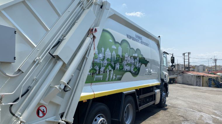 Θεσσαλονίκη: Έδειρε υπάλληλο καθαριότητας επειδή τον ξύπνησε με το… απορριμματοφόρο