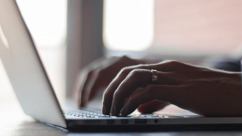 Πώς θα λειτουργεί το «Ψηφιακό Δωμάτιο Επικοινωνίας» – Τι ορίζει η ΚΥΑ