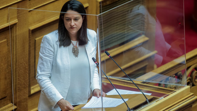Βουλή: Σειρά νομοτεχνικών βελτιώσεων από τη N. Κεραμέως στο νομοσχέδιο για το νέο πλαίσιο λειτουργίας των ΑΕΙ