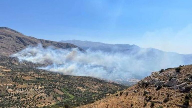 Πυρκαγιά Ρέθυμνο: Εκκενώθηκε ο οικισμός Ορνέ Πυρκαγιά Ρέθυμνο: Εκκενώθηκε ο οικισμός Ορνέ
