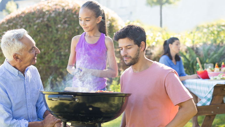 Καλοκαιρινό μπάρμπεκιου με 5 ευρώ κατ’ άτομο, γίνεται;