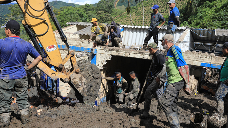 Κολομβία: Τρεις μαθητές σκοτώθηκαν έπειτα από κατολίσθηση
