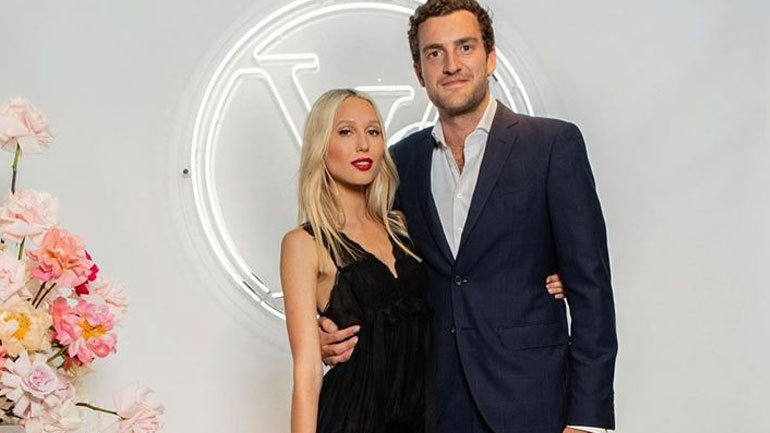 Μαρία-Ολυμπία Γλύξμπουργκ: Με τον σύντροφό της Peregrine Pearson στο δείπνο της Louis Vuitton προς τιμήν της