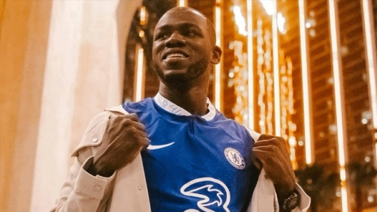 Στην Τσέλσι για τέσσερα χρόνια ο Κουλιμπαλί