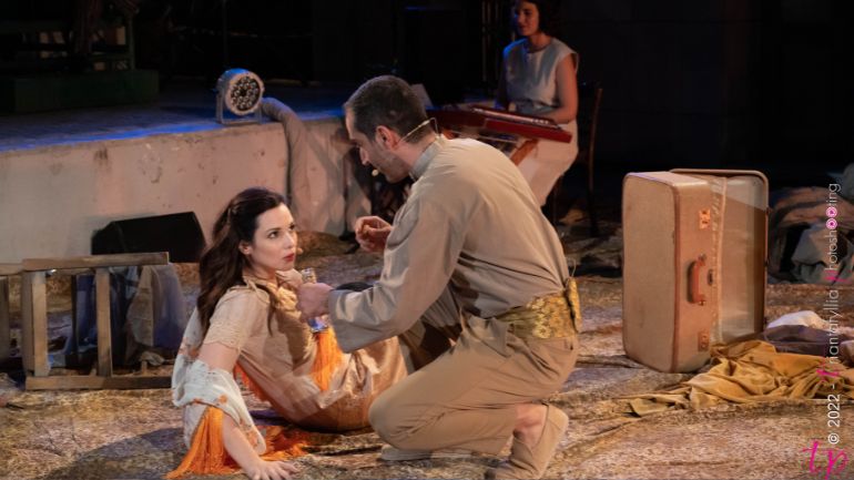 Με μεγάλη επιτυχία πραγματοποιήθηκε η πρεμιέρα της παράστασης «Φιλιώ Χαϊδεμένου» στη Ν. Φιλαδέλφεια