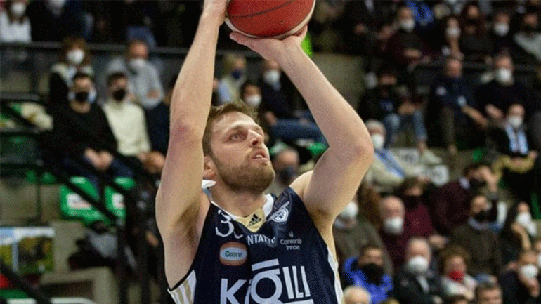 Μπάσκετ: Υπέγραψε στην Πέζαρο ο Χαραλαμπόπουλος