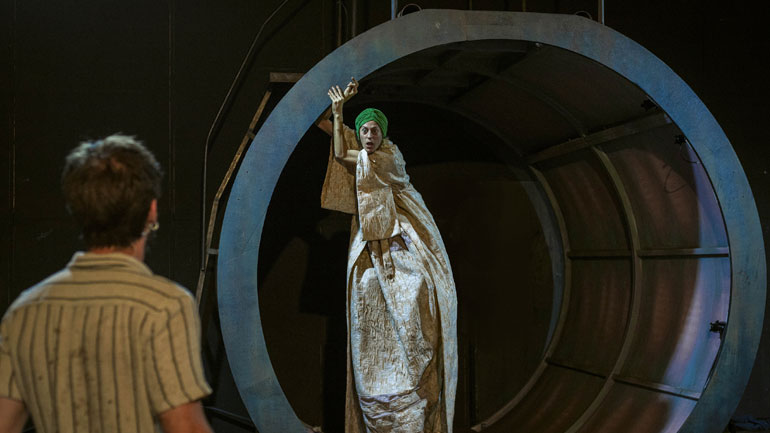 Μια ψυχεδελική κομεντί τρόμου από τον Γιώργο Κουτλή στην Πειραιώς 260