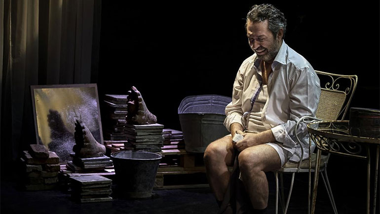 «Αυτός, o Άλλος και το Παντελόνι του» με τον Χρήστο Χατζηπαναγιώτη στο Δημοτικό Θέατρο Ηλιούπολης «Δ. Κιντής»