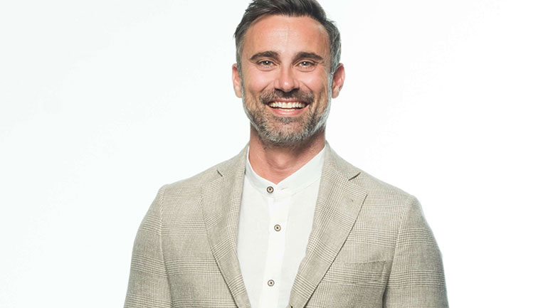 Το νέο έργο του Γιώργου Καπουτζίδη «42497» στο θέατρο Ήβη