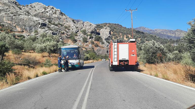 Ρέθυμνο: Νέο μέτωπο φωτιάς ανάμεσα σε Μέλαμπες και Σαχτούρια Ρέθυμνο: Νέο μέτωπο φωτιάς ανάμεσα σε Μέλαμπες και Σαχτούρια