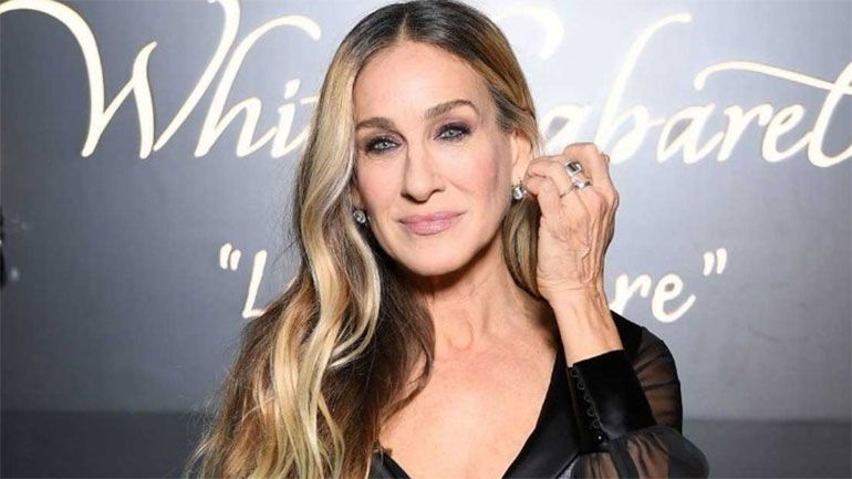 Η Σάρα Τζέσικα Πάρκερ «ινκόγκνιτο» στην Ελλάδα για διακοπές