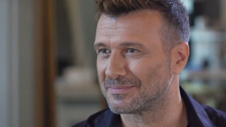 Γιάννης Πλούταρχος – «Πώς την έχεις δει»: Κυκλοφόρησε το βίντεο κλιπ από το νέο του τραγούδι