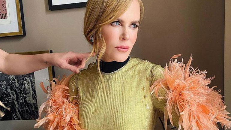 Στην Ελλάδα η Nicole Kidman – Η φωτογραφία με μαγιό στη θάλασσα