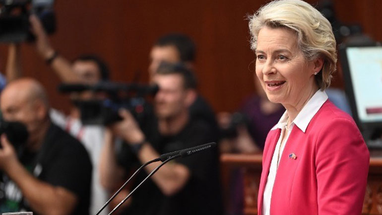 Φον ντερ Λάιεν: «Ιστορική στιγμή» – Έναρξη ενταξιακών διαπραγματεύσεων με Βόρεια Μακεδονία και Αλβανία