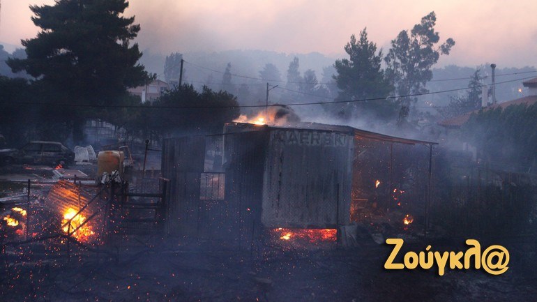 Φωτιά στην Πεντέλη – ΕΚΑΒ: Στο νοσοκομείο 34 άτομα