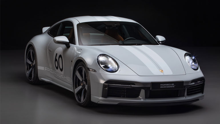 Porsche 992 με ρετρό πινελιές