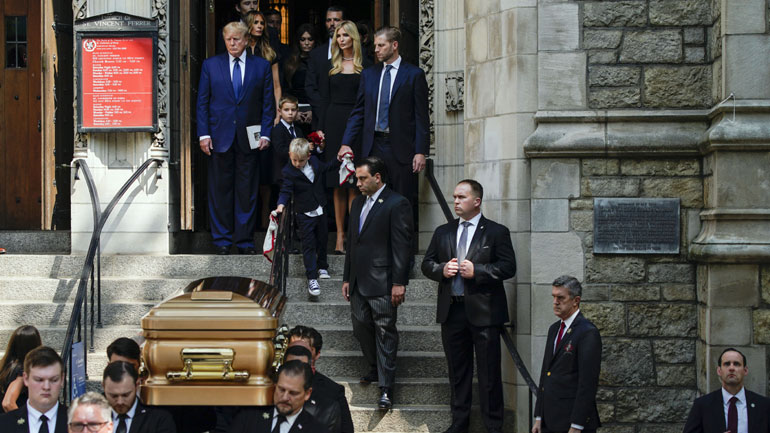 Στη Νέα Υόρκη τελέστηκε η κηδεία της Ιβάνα Τραμπ