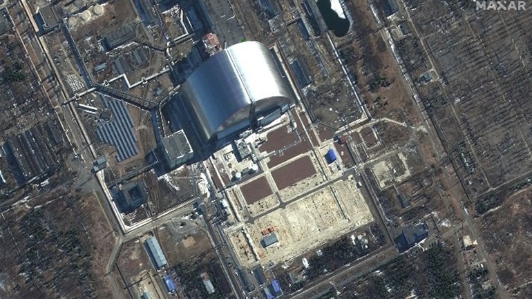 Το Κίεβο κατηγορεί τη Μόσχα ότι αποθηκεύει όπλα και πυρομαχικά σε κατεχόμενο πυρηνικό σταθμό