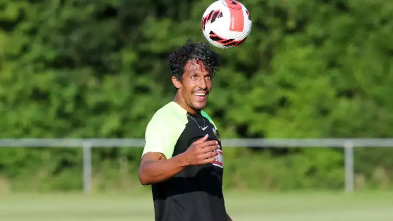 Άλβες: «Θα δείξουμε σε όλους ποια είναι η ΑΕΚ»