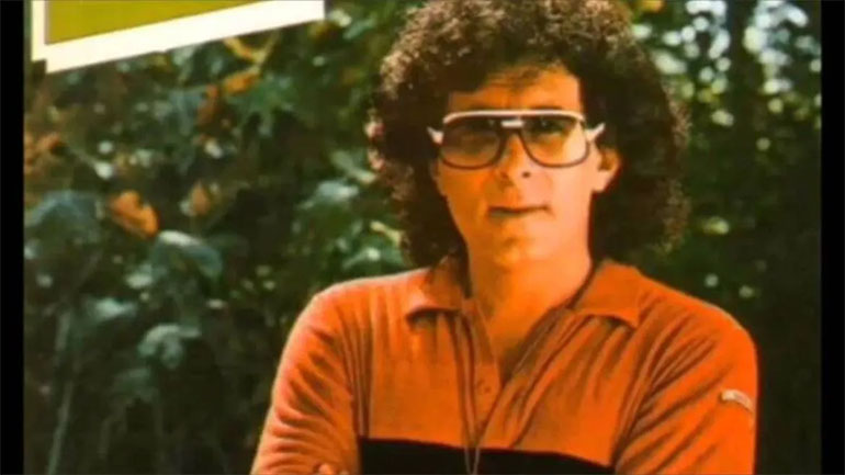 Πέθανε ο τραγουδιστής Περικλής Περάκης