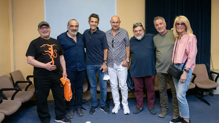 «Αυτοδιαχείρηση»: Οι Έλληνες δημιουργοί μάς εμπιστεύονται και επιστρέφουν