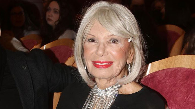 Ρίκα Διαλυνά: «Δεν έβλεπα τίποτα και δεν ήξερα αν θα ξαναδώ. Ούρλιαξα, είμαι τυφλή»!