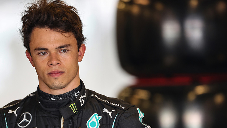 Ποιος και γιατί πήρε τη θέση του Lewis Hamilton στα πρώτα ανεπίσημα δοκιμαστικά στο GP της Γαλλίας;