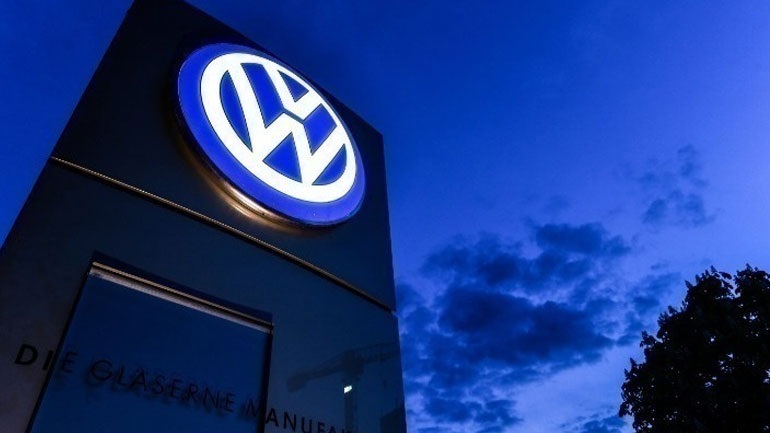 Γερμανία: Αποχωρεί από τη VW ο Χέρμπερτ Ντις