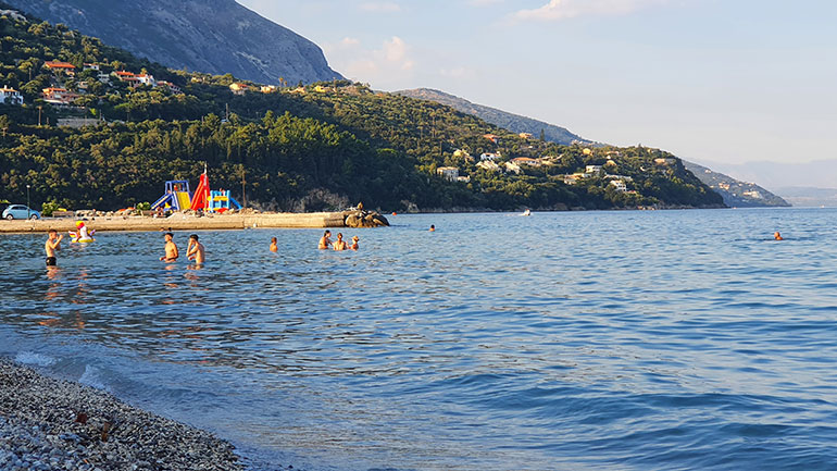 Κέρκυρα: «Ύψος», το παραλιακό χωριό που ποτέ δεν «κοιμάται»