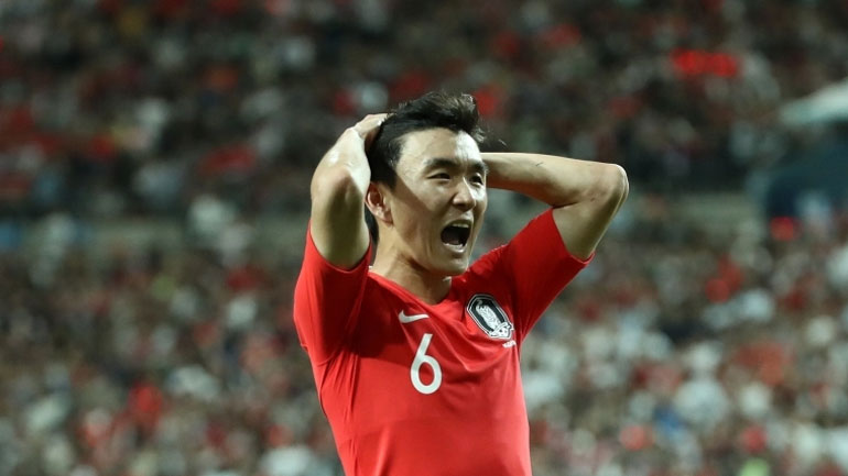 Μια ανάσα από τον Νοτιοκορεάτη Χουάνγκ Ιν-Μπέομ ο Ολυμπιακός!