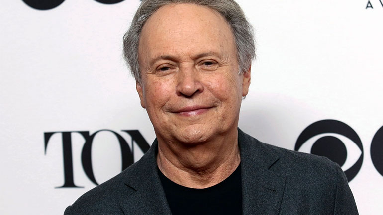 Ο Μπίλι Κρίσταλ φεύγει από το Broadway και πρωταγωνιστεί σε νέα σειρά