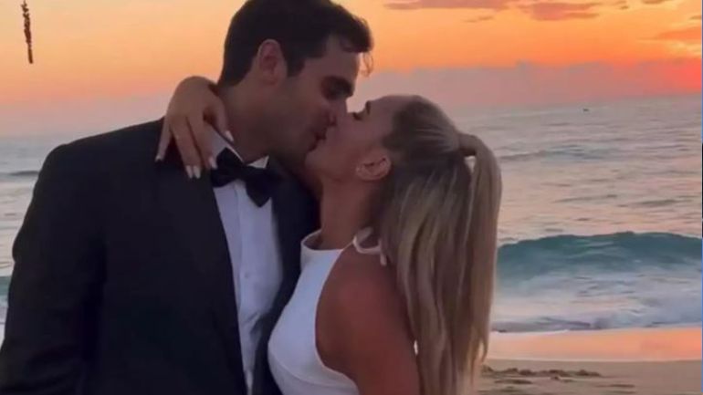 Κόνι Μεταξά: Τα στιγμιότυπα από το γαμήλιο ταξίδι της με τον Μάριο Καπότση στις Μαλδίβες