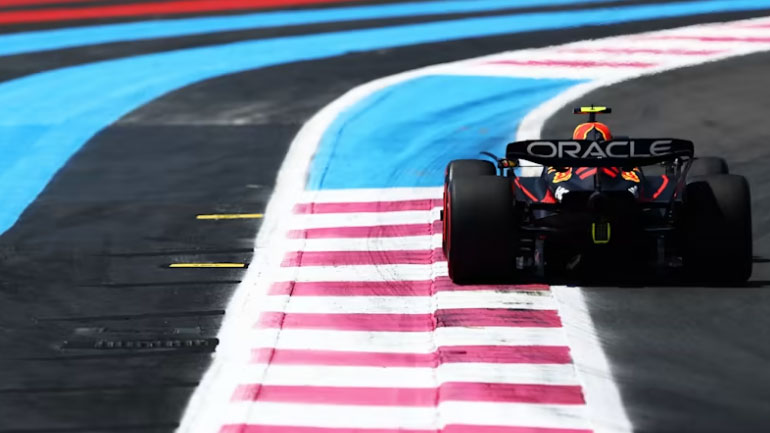 Νίκη «χάρισμα» για τον Verstappen – Απογοήτευση για Leclerc που δηλώνει πως δεν αξίζει το πρωτάθλημα…