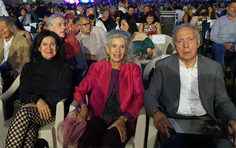 Παλόμα Πικάσο,  Μαρία Εμπειρίκου, Νίκος Σταμπολίδης