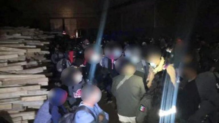 Πάνω από 200 μετανάστες βρέθηκαν σε αποθήκη στο Μεξικό