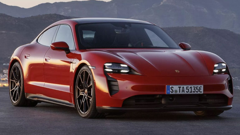 Porsche: «Έχουμε μεγαλύτερο κέρδος πουλώντας ηλεκτρικά μοντέλα»
