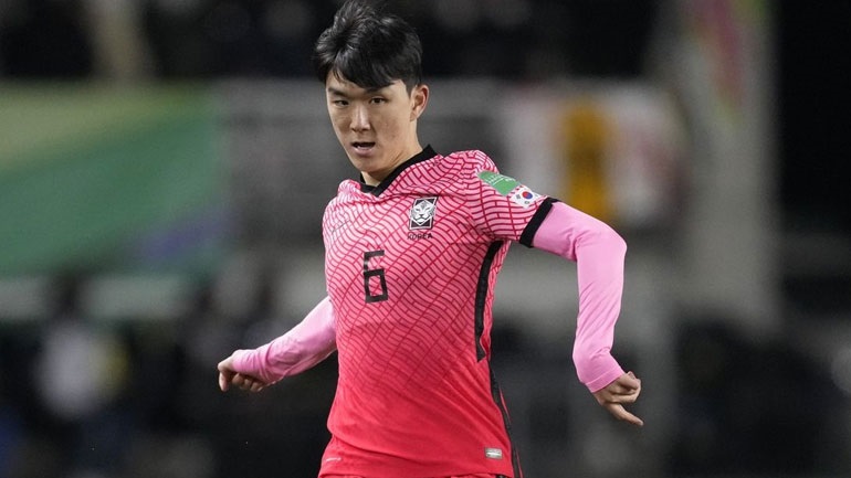 Χουάνγκ Ιν-Μπέομ: «Μεγάλος σύλλογος ο Ολυμπιακός!»